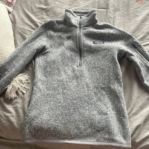 Grey patagonia quarter zip